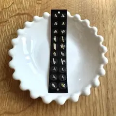 耳つぼジュエリー　マグレイン金粒　ニュアンス系