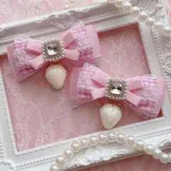 【限定1点】クリームホワイト苺×ピンクギンガム♡リボン ヘアクリップ 量産型