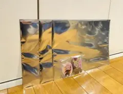 呪術廻戦　バッジ　アクリルキーホルダー　ラウワン限定　クリアファイル　5点セット