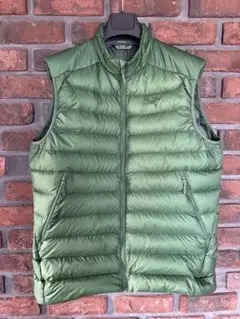 2026年最新】ARC'TERYX カラー：グリーン系 メンズ ダウンベスト