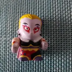 ファイナルファンタジー　キャラクター　えんぴつキャップ　ミニフィギュア
