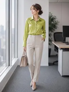✨希少✨ エポカ 長袖シャツ シルク混 光沢 38/M 個性的 ストレッチ 通勤のサムネイル