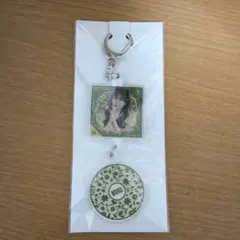 櫻井優衣　ラッフル　アクキー