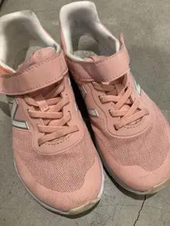 New Balance ピンク スニーカー 21cm