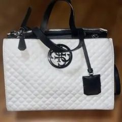 【GUESS】 レオパード キルティング バイカラー 2WAY ショルダーバッグ