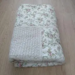 花柄パッチワーク　マルチカバー