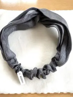 ヘアバンドグレーと花柄カチューシャ　 2点セット