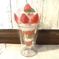 2026年最新】食品サンプルイチゴパフェの人気アイテム - メルカリ