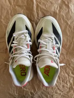 ADIZERO ボストン13ランニングシューズ ホワイト/ブラック/レッド