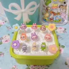 Item thumbnail for item 752454b5-5dee-4b49-b9a1-3cad5ebcd7a3