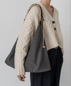 【美品】LE VERNIS Paracord one handle toteのサムネイル