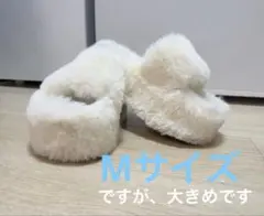 厚底ファーサンダル　Mサイズ