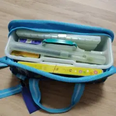 小学生水彩セット他（中古）のサムネイル