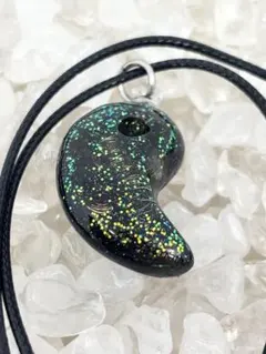 沖縄聖地エネルギー　魂の勾玉オルゴナイトネックレス 沖縄聖地エネルギー 魂の勾玉オルゴナイトネックレス 勾玉オルゴ