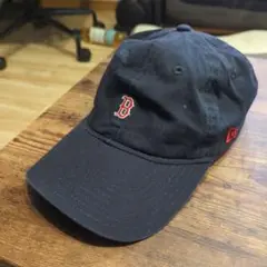ネイビー 9TWENTY キャップ Bの刺繍付き　NEW ERA