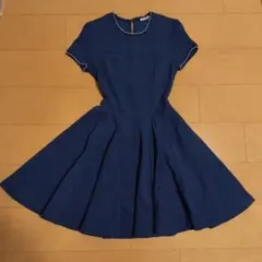 miu miu ネイビー フレアスカートワンピースドレス　XS　正規品のサムネイル