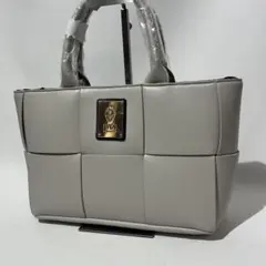 Item thumbnail for item 9a7a6da3-2dbb-41f1-8e19-854d16fc3daf