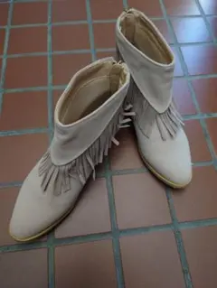 美品☆フリンジ付きベージュブーティL
