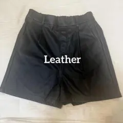 ショートパンツ フェイクレザー 黒 ブラック ロック パンク