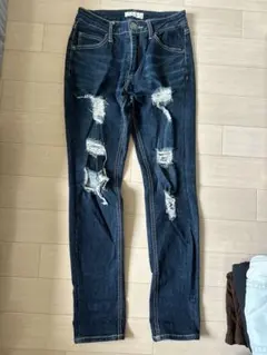 CECIL McBEE ダメージデニム Sサイズ