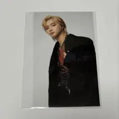 Item thumbnail for item 6d1f8f09-8947-4d0f-8ed0-7e48b1f3162b