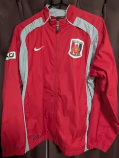 NIKE 浦和レッズ ウィンドブレーカー XL - メルカリ