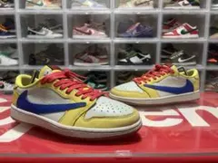 Travis Scott × Air Jordan 1 Low Canary