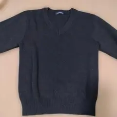 ブラック Vネック ニットセーター140