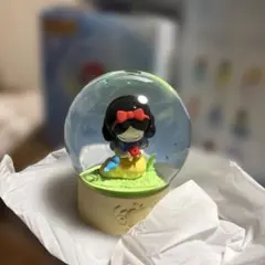 スノードーム　白雪姫のサムネイル