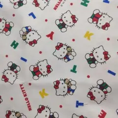 オックス生地　サンリオ ハローキティー　アルファベットKT