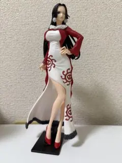 ワンピース　ボア・ハンコック フィギュアおまけ付き