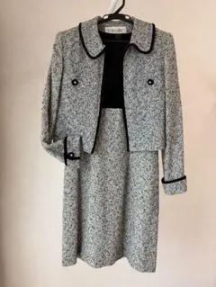 ツイードのセットアップ　ワンピーススーツ