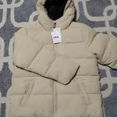 FILA ベージュ ダウンジャケット フード付き