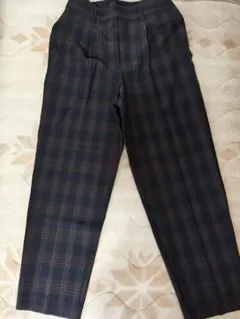 ネイビー系チェック スラックス