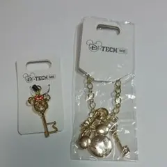 ディズニー　ミッキーミニー　キーチェーン　イヤホンジャック