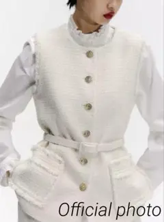 ホワイトツイードノースリーブベスト