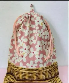 ハンドメイド　体操着袋　お着替え袋　巾着　女の子　取っ手付き