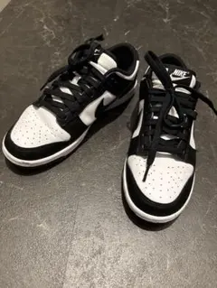 nike ダンク　ロー　パンダ