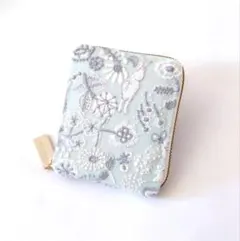 受注】刺繍1 お札の折れない二つ折り財布 rosy ミナペルホネン - メルカリ