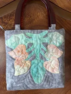 ハンドメイド ハワイアンキルト トートバッグのサムネイル