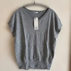 GU グレー Vネック 半袖ニット S