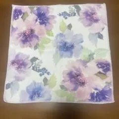 未使用品　Francfranc 花柄タオルハンカチのサムネイル