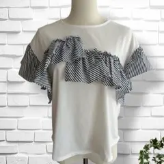 【レイカズンフェバリ】ラッフルTシャツ　半袖　ストライプ　トップス　レディースのサムネイル