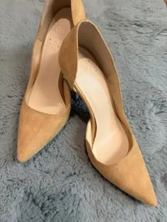 ベージュ スエード ハイヒール パンプス