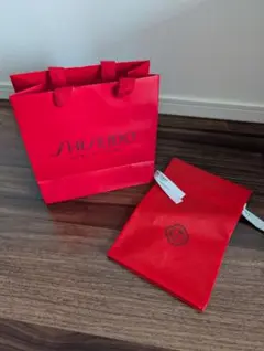 SHISEIDO 赤 ショップ袋　ギフト用小袋のサムネイル