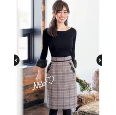 *美品* アプワイザーリッシェ ポケット刺繍チェックタイトスカート