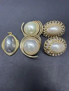 パールイヤリング2個！ペンダントトップセット！