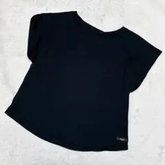 <試着のみ> 美品　TATRAS タトラス　半袖　カットソー　ロゴのサムネイル