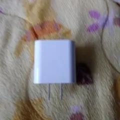 USB-C 充電器 ホワイト 角型