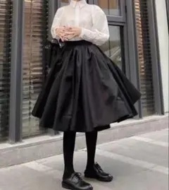 大人可愛い❤️ひざ丈フレアスカート　ゆったりシンプルデート女子会用